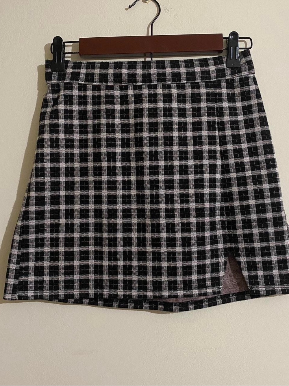 Girls Abercrombie Kids black and white gingham plaid mini skirt size 13/14